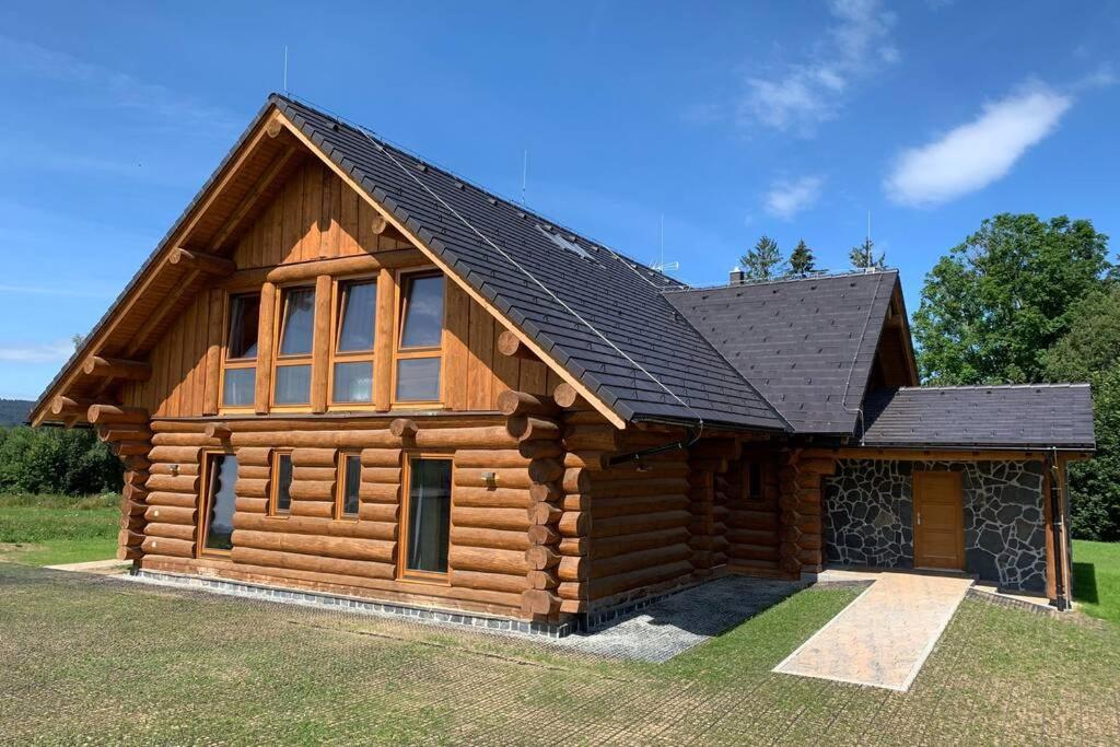Luxusní Srub Až 24 Lůžek - Sruby-lipno *