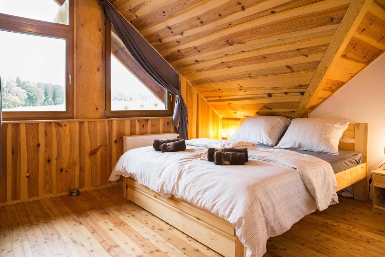 Holiday home Luxusni Srub Az 24 Luzek - Sruby-lipno *